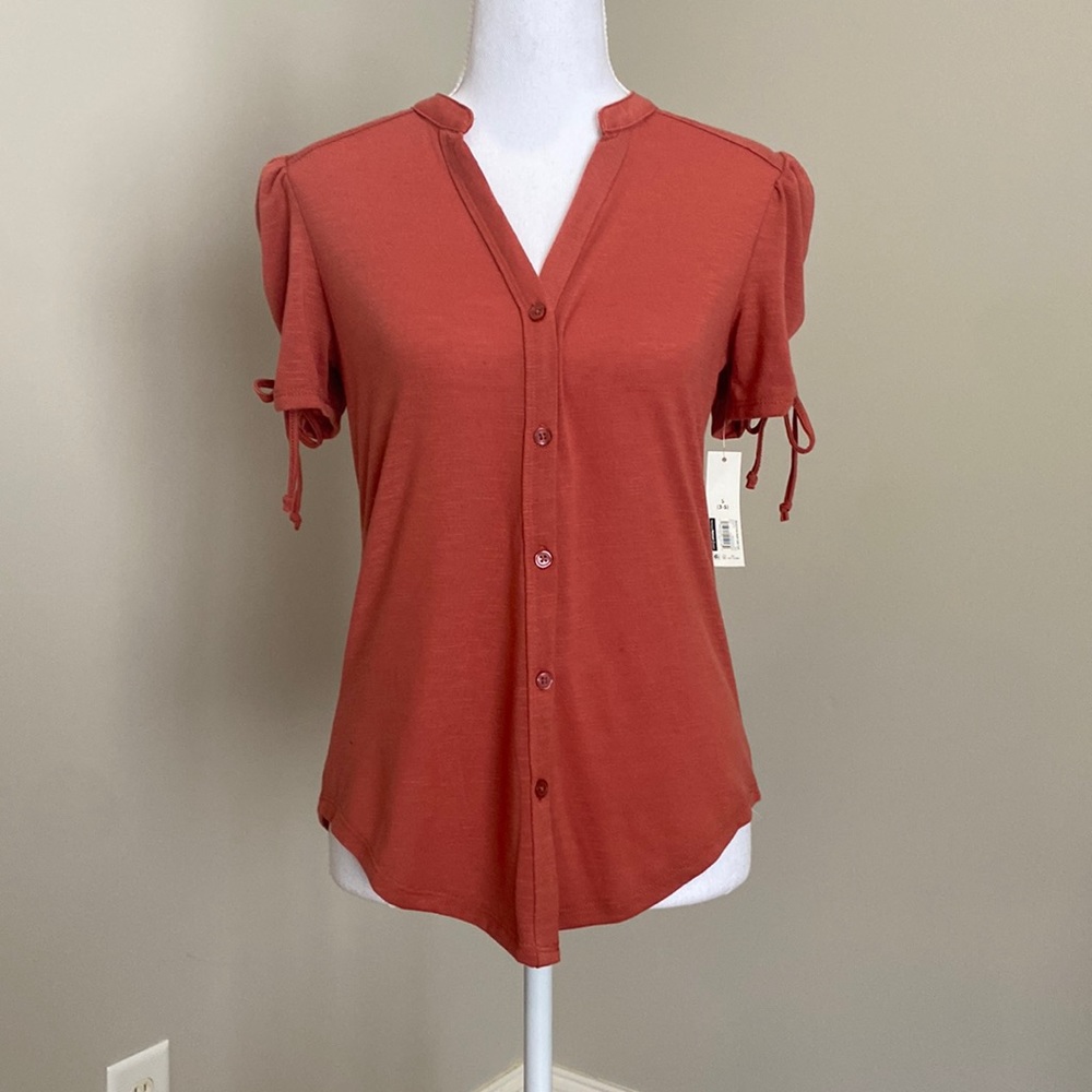 Rusty Orange Button-Down, V-Neck, Short-Sleeved Top with Gathered Sleeves & Ties